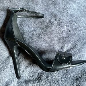 Black stiletto open toe shoes size 7 women